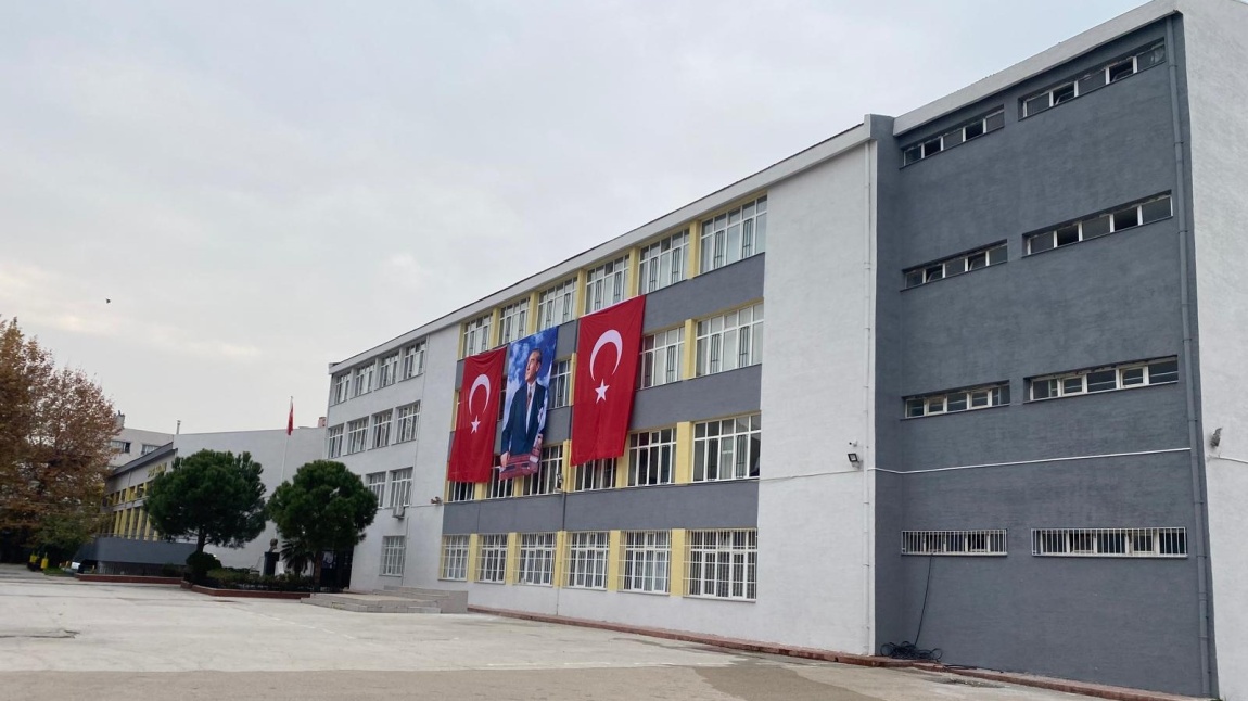 Çınar Anadolu Lisesi Fotoğrafı